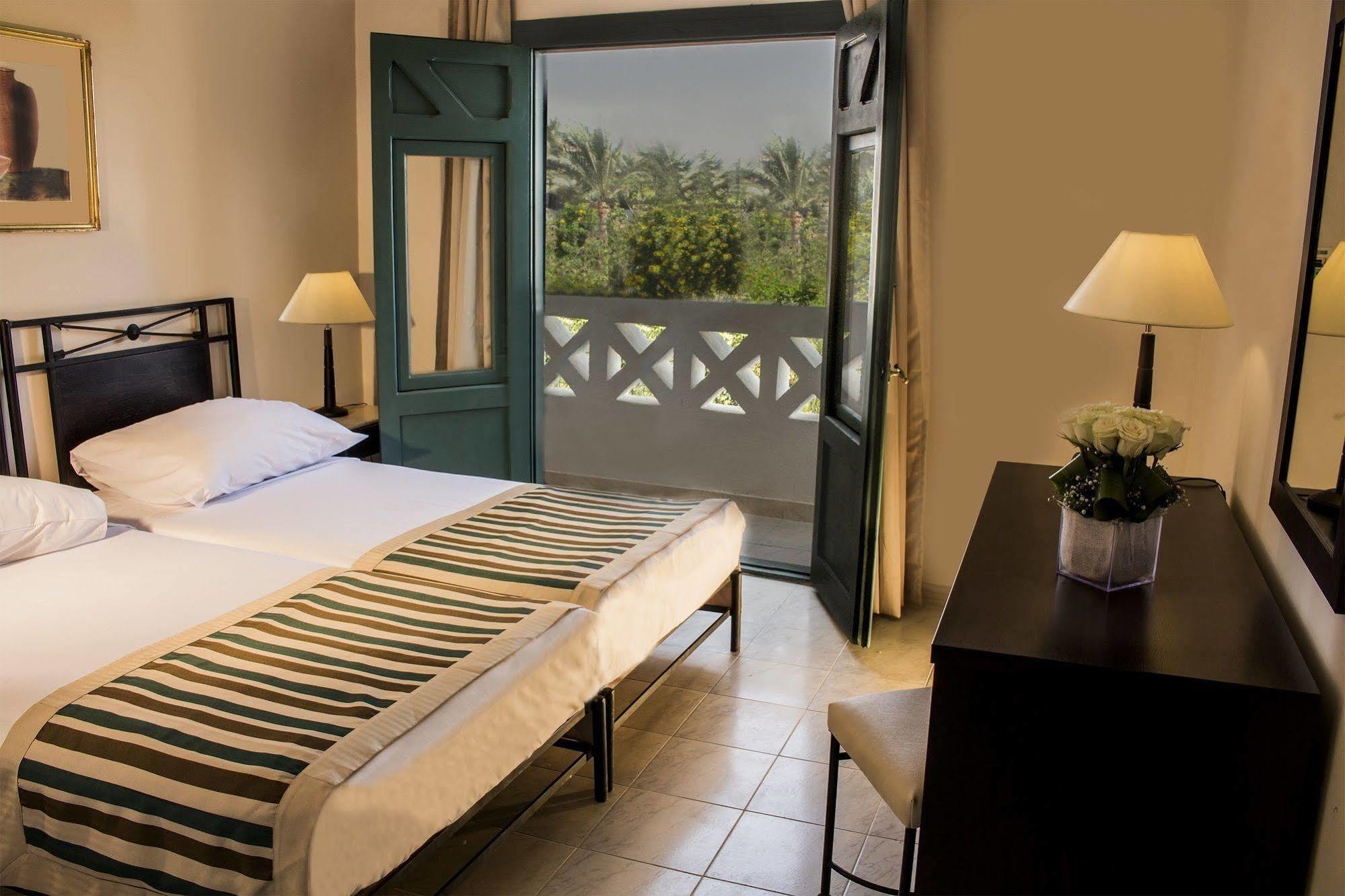 Jaz Neo Naama Bay Hotell Sharm el-Sheikh Rum bild